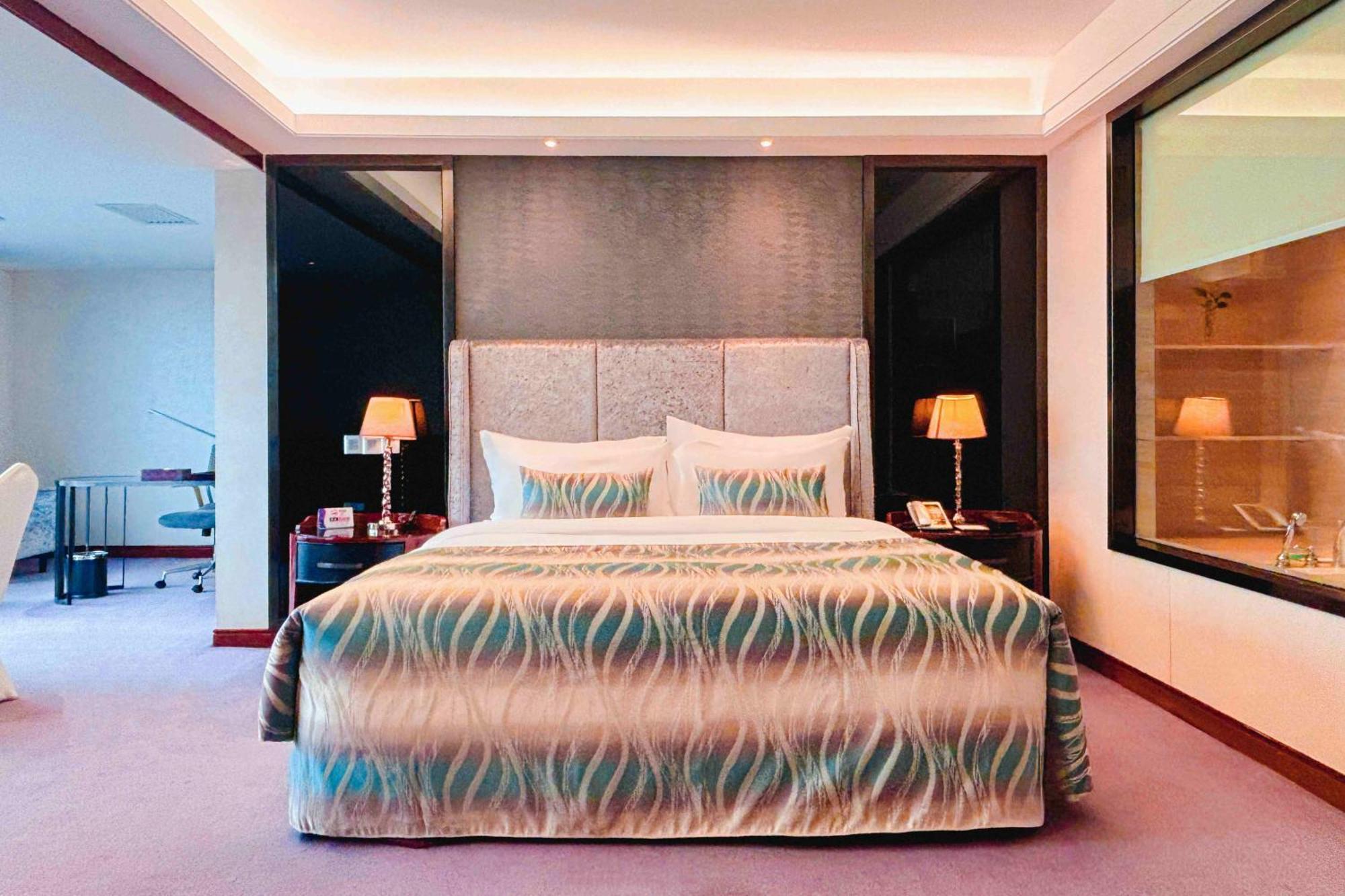Sentosa Hotel Shenzhen Feicui Branch, Enjoy Tropical Swimming Pools And High-Class Fitness Club Buitenkant foto