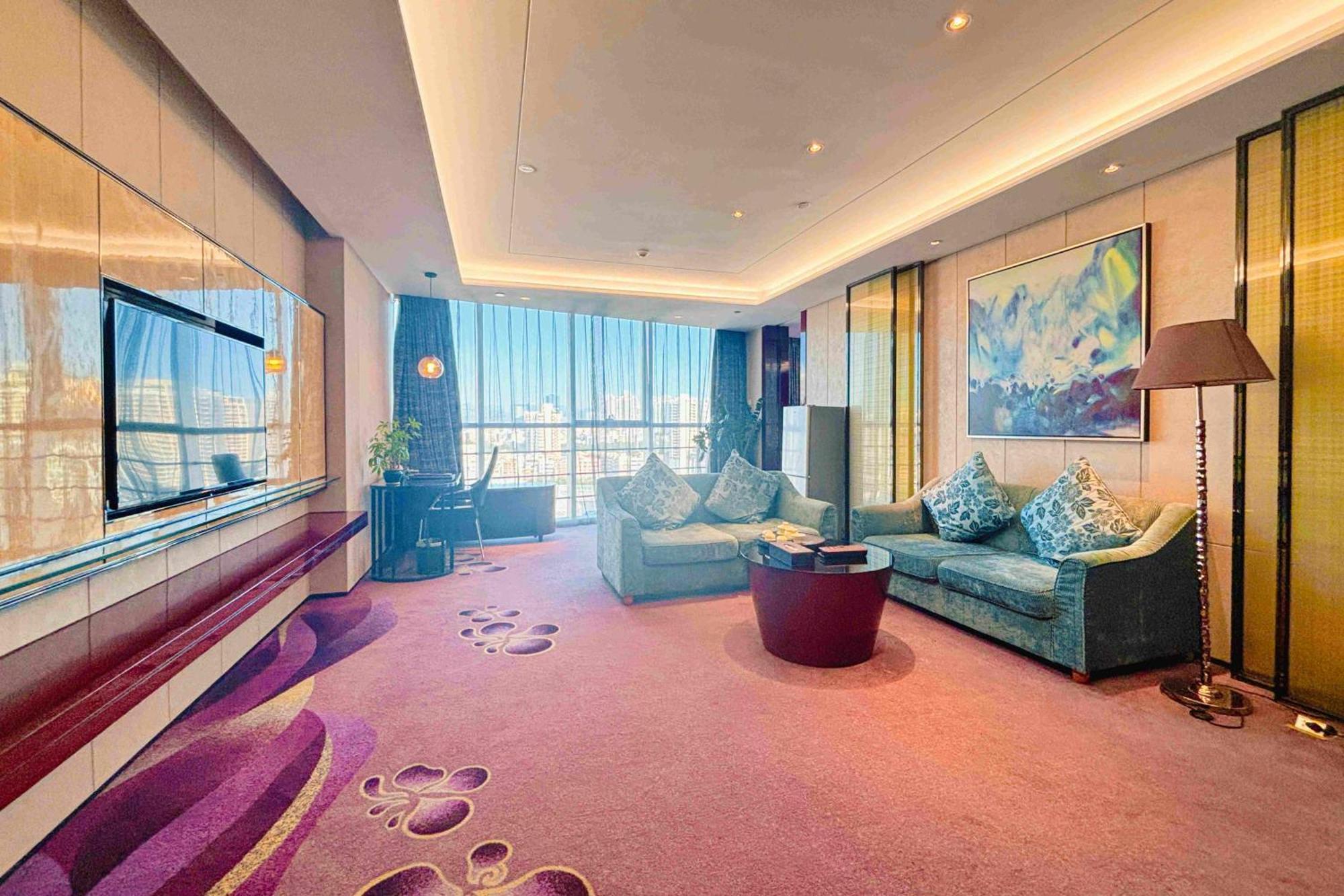 Sentosa Hotel Shenzhen Feicui Branch, Enjoy Tropical Swimming Pools And High-Class Fitness Club Buitenkant foto