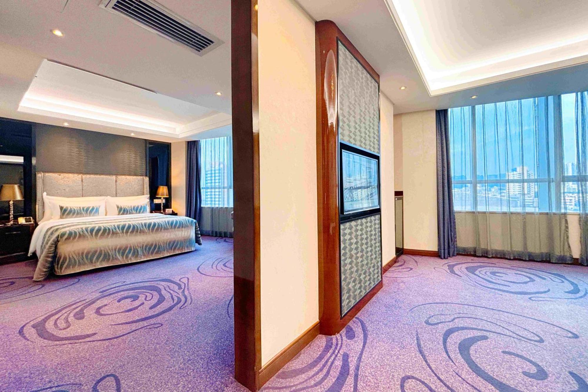 Sentosa Hotel Shenzhen Feicui Branch, Enjoy Tropical Swimming Pools And High-Class Fitness Club Buitenkant foto